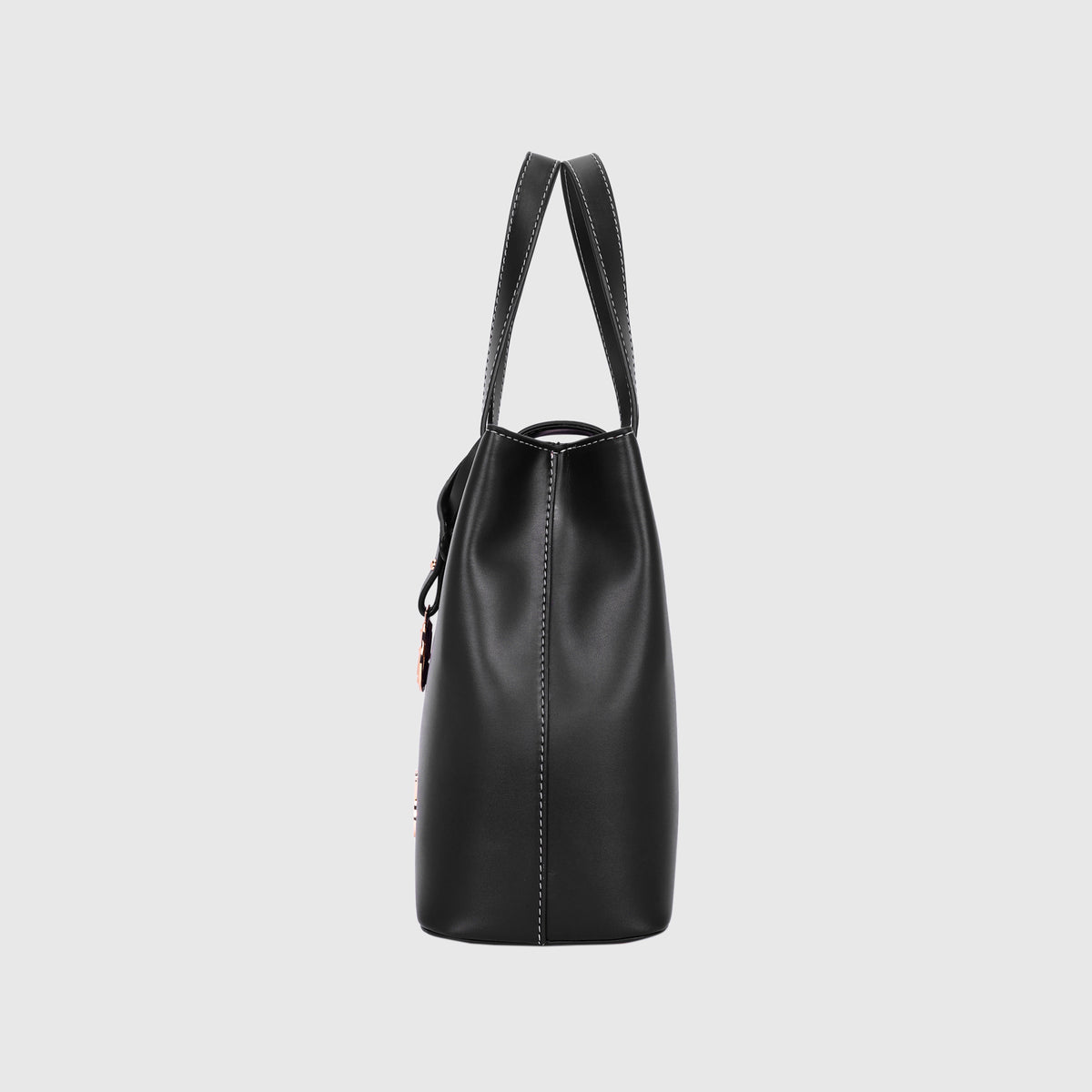 Aera Handbag